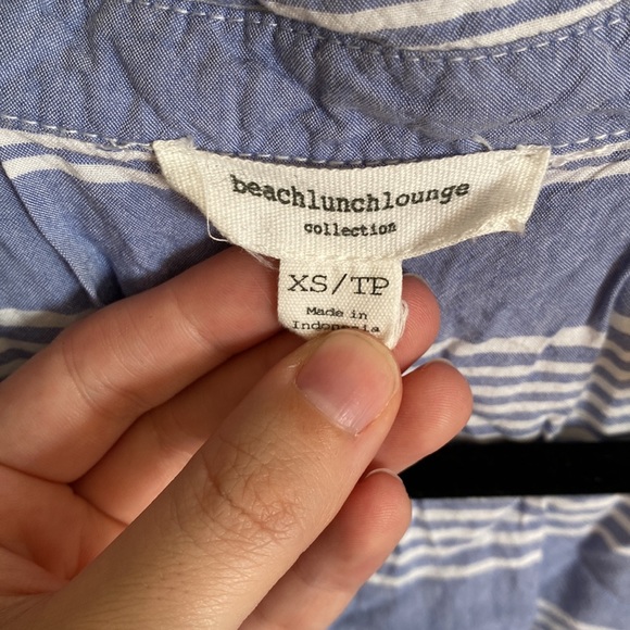 Blue and White Striped Sleeveless Blouse - XS - Picture 3 of 5